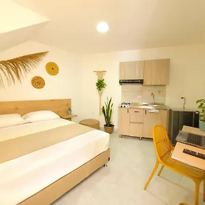 https://casa-rosario-apartasuites.colombiamedellinhotels.com